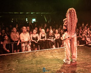 23857-DSC-0832