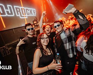 24137-DSC03521