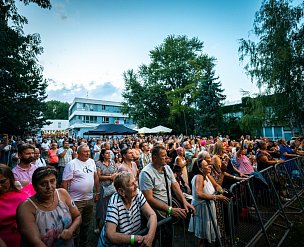 26424-Peky-32-ve-velke-velikosti
