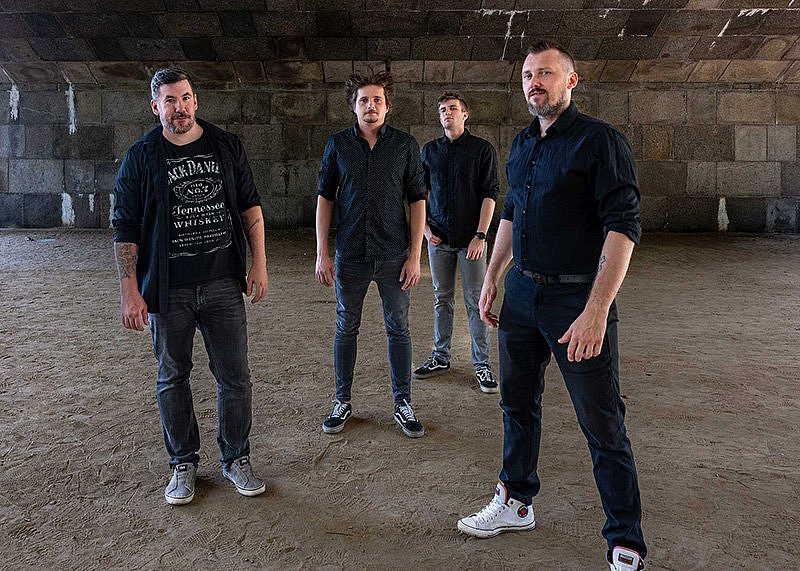 KOZLOVNA: zakázanÝovoce + Tragedis